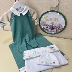 Kit Maternidade Elegance Baby-Um kit exclusivo e sofisticado, feito para receber o bebê com elegância, aconchego e personalização única.